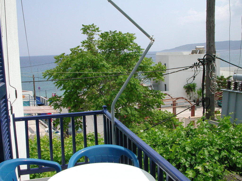 To Kamari Apartment Paralia Agias Foteinis Ngoại thất bức ảnh