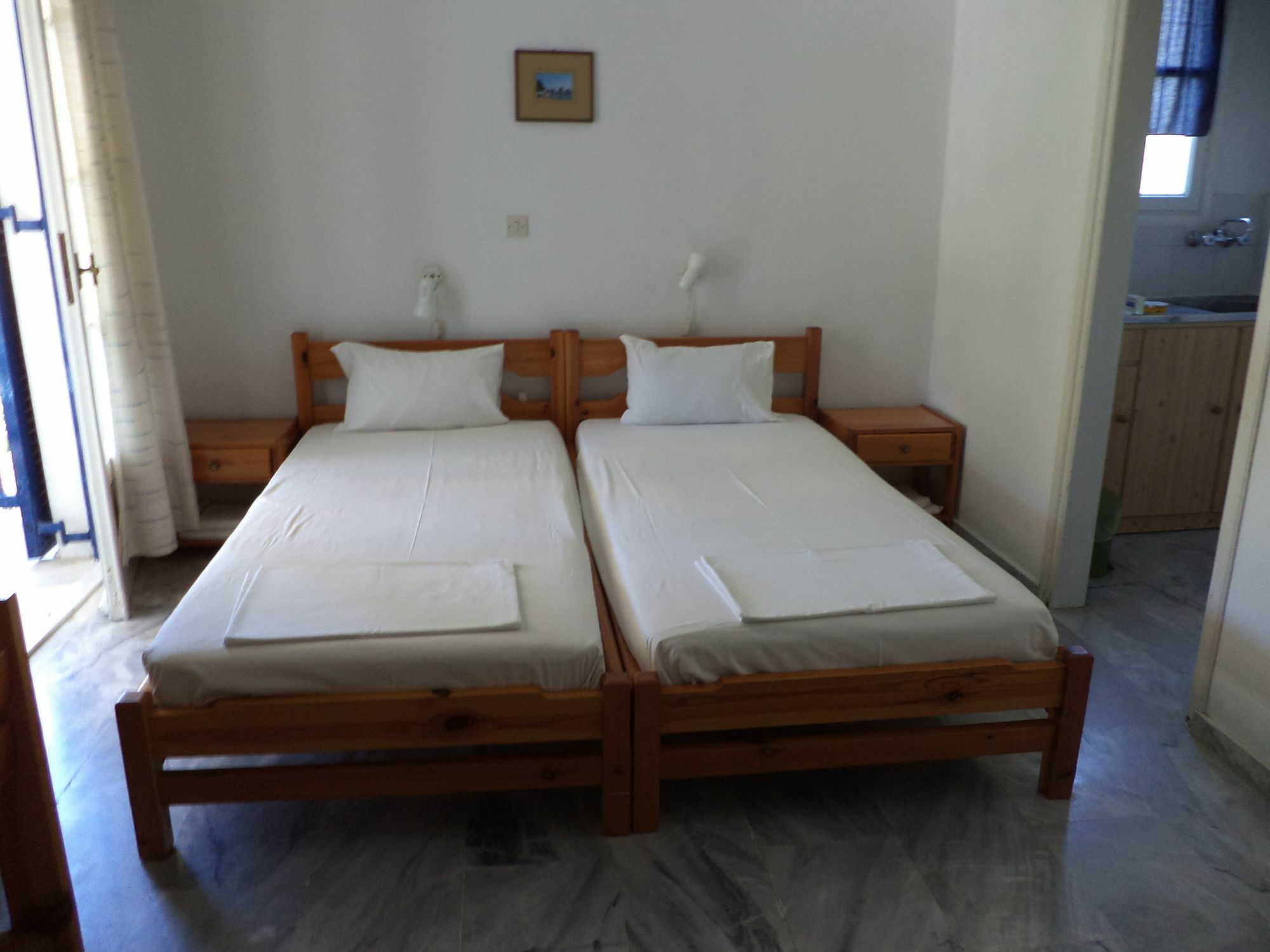 To Kamari Apartment Paralia Agias Foteinis Ngoại thất bức ảnh